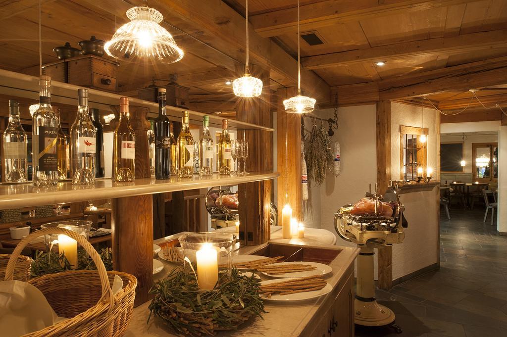 Italian Lifestyle Hotel & Osteria Chartreuse Thun Exterior photo