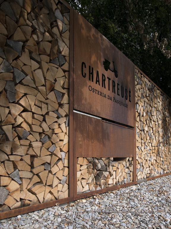 Italian Lifestyle Hotel & Osteria Chartreuse Thun Exterior photo